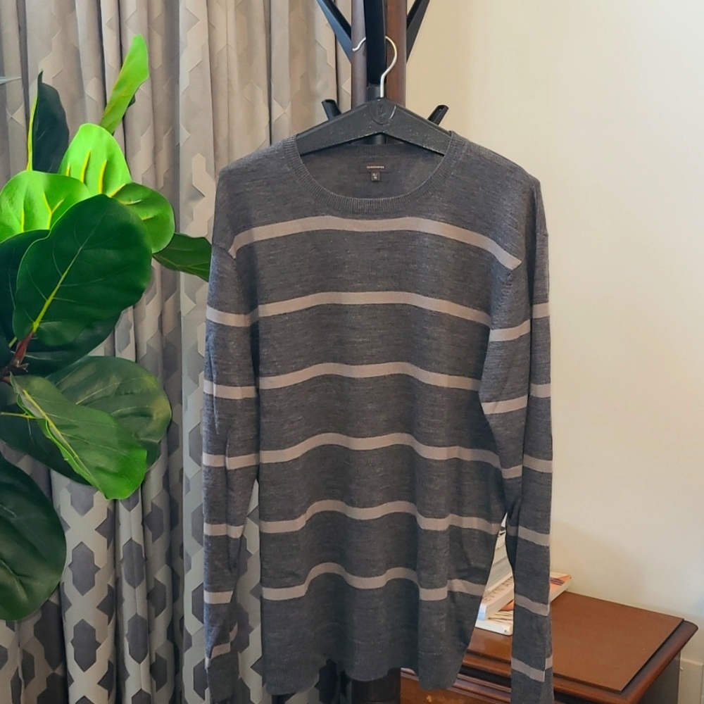 New Mens Denver Hayes 100% merino wool men's sweater. Size XL. Grey.